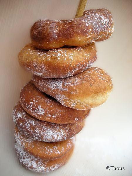 Beignets ou Donuts à la pâte à Pizza