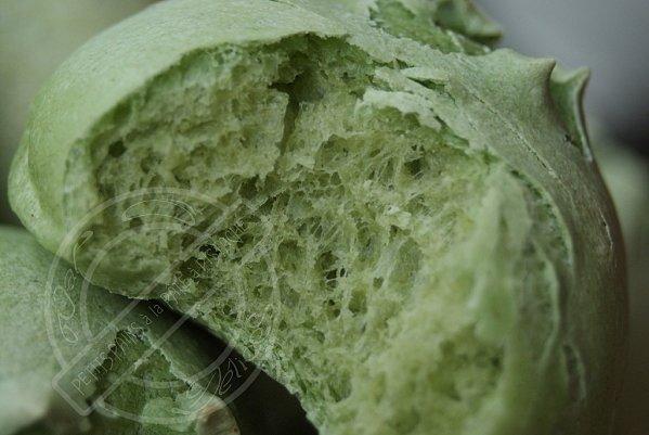 Petits pains à la pâte à pistache 4