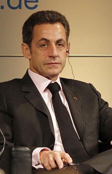 La popularité de Sarkozy s'effondre, particulièrement à droite