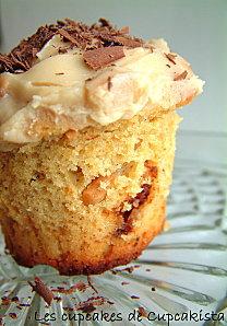 Peanut Butter Cupcakes-6