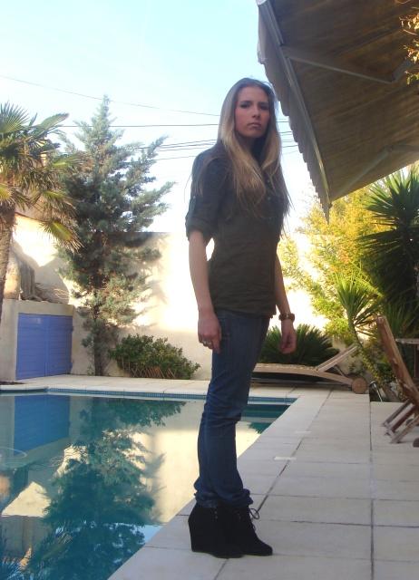 Voila ma nouvelle chemise, de chez Zara encore...!

Petit...