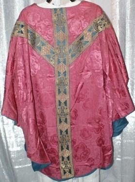 chasuble vieux rose