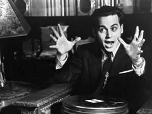 Ed Wood tentant d'expliquer son projet de site web à Arnaud chef de projet web cinéma