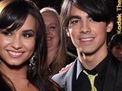 Jonas fier Demi Lovato