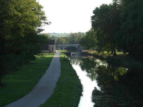 canal-nivernais-pregilbert.1270144116.jpg