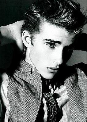 ✰ Portrait : Ryan Taylor, 19ans, Model ✰