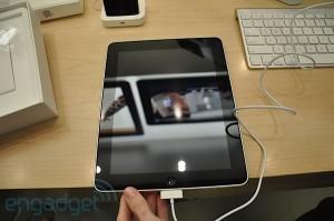 Photos et vidéos du lancement de l’iPad aux États-Unis