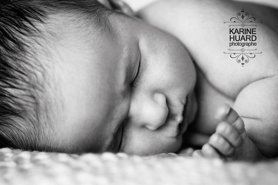 Photographie de nouveau-né, newborn photography, Montréal Karine Huard photographe