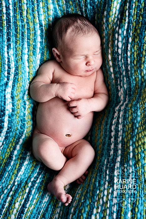 Photographie de nouveau-né, newborn photography, Montréal Karine Huard photographe