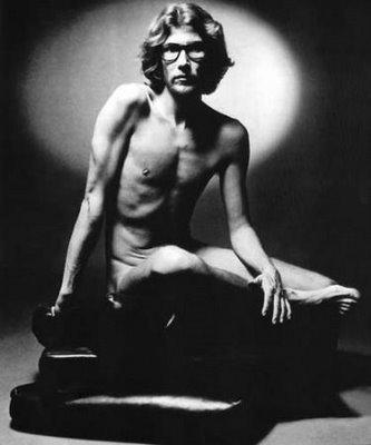 medium_yves_saint_laurent_1971_1_.jpg