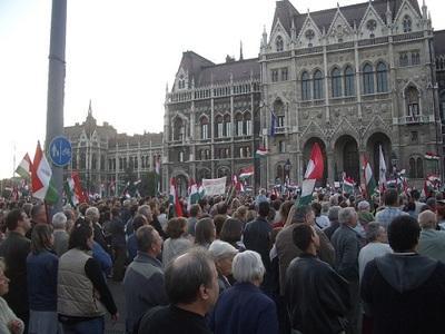 Législatives hongroises : les enjeux électoraux - I -