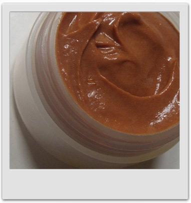 Masque éclat revitalisant à l'abricot et à l'argile rose : recettes de cosmétiques naturels maison avec macosmetoperso
