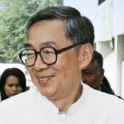 Weng Tojirakarn a déclaré qu’Arisman Pongruangrong n’aurait pas dû prendre d’assaut le Parlement thaïlandais