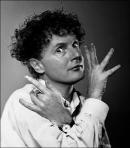 malcolm-mclaren-punk-is-dead,M36051