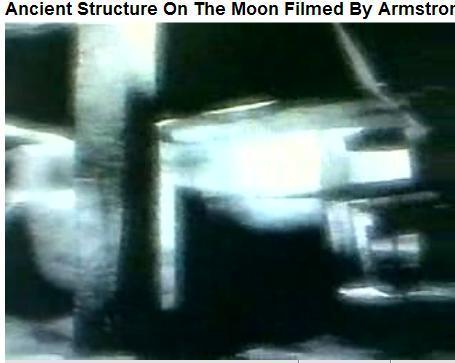 Lune-monument-filme-par-Armstrong.JPG