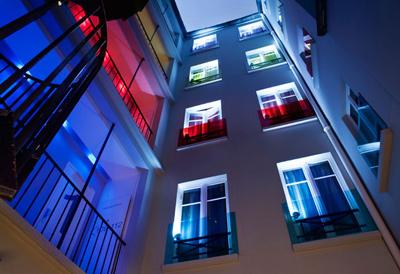 Color Design Hôtel – Façade extérieure