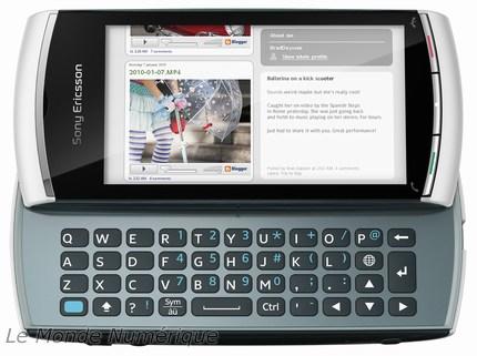 Sony Ericsson Vivaz Pro : Le Vivaz reçoit un clavier - Paperblog