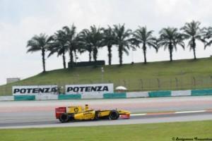 Objectif Renault : Battre Mercedes GP