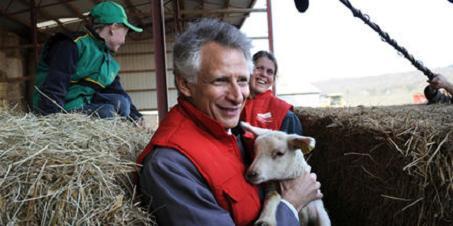 ILS SONT PARTOUT - LES MOUTONS ET DOMINIQUE DE VILLEPIN