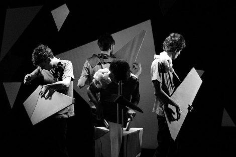 DOSSIER: Le clip en question