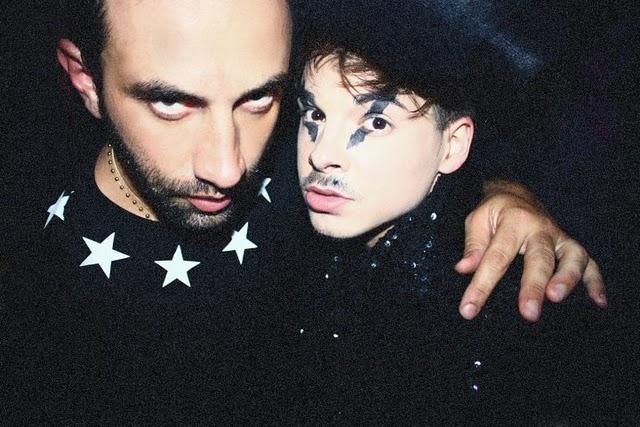 CLUB Sandwich PARTY. Paris.