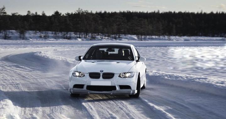 Les pneus hiver, pour la neige, mais pas que !