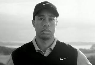 Pub: Nike force Tiger Woods à s'excuser comme Cantona ou presque
