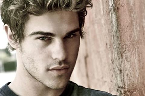 Friday Night Lights saison 5 ... une nouvelle recrue... Grey Damon
