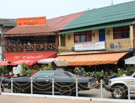 vientiane-le-provencal-restaurant-laos.1270284323.jpg