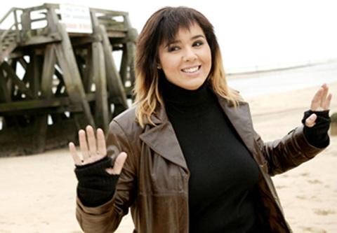 Chimène Badi ... son dernier clip Laisse les dire