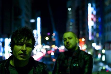 The Shoes feat. Primary 1: People Movin’
Les compatriotes... The Shoes feat. Primary 1: People Movin’
Les compatriotes...