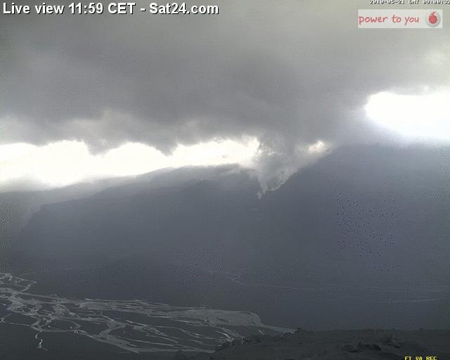 Le nuage du volcan islandais en temps réel (satellite)