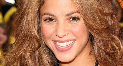 Shakira chantera Waka Waka comme hymne officiel de la Coupe du Monde 2010