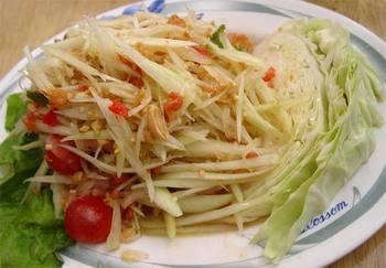 TUM SOM : La recette de la salade de papaye verte
