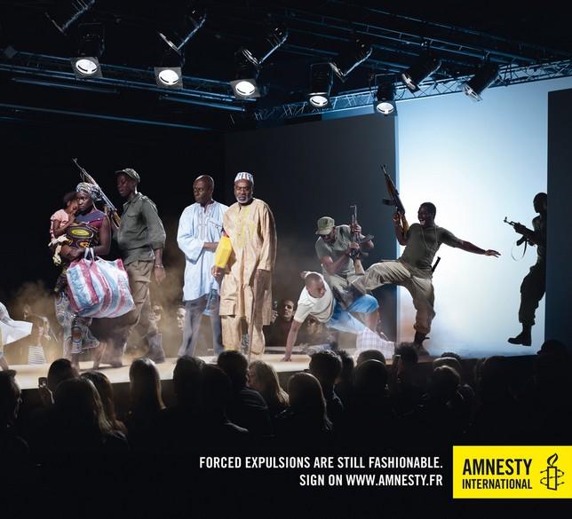 la pub du jour : Le défilé de la misère [Amnesty]