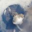 Vue du volcan Sarychev (Russie îles Kouriles, au nord du Japon) à un stade précoce de l'éruption sur 12 juin 2009.  