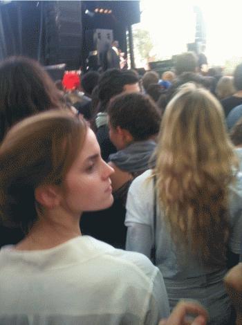 Emma Watson pendant le Brown Spring Weekend