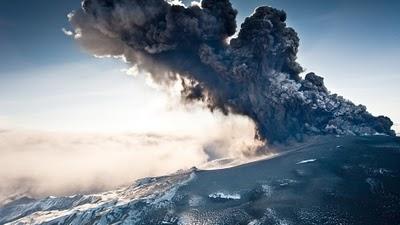 Volcan : photos inédites...