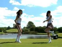 Vidéo virale - Coors Light nous offre une leçon de golf assez sexy