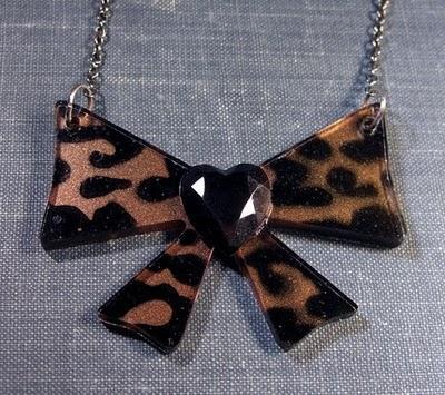 VINTAGE JEWELLERY...