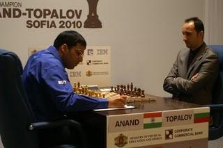 Championnat du Monde d'échecs : Anand fae à Topalov 