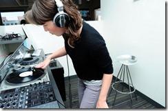 twitter-bureaux-locaux-3 twitterbureauxlocaux3 thumb Découvrez les locaux de Twitter en 25 photos !