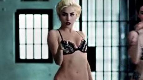 Lady Gaga ... Ecoutez la version originelle de Téléphone avec ... Britney