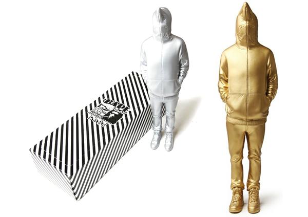 A BATHING APE – BAPE LAND EXCLUSIVE SHARK HOODIE FIGURE