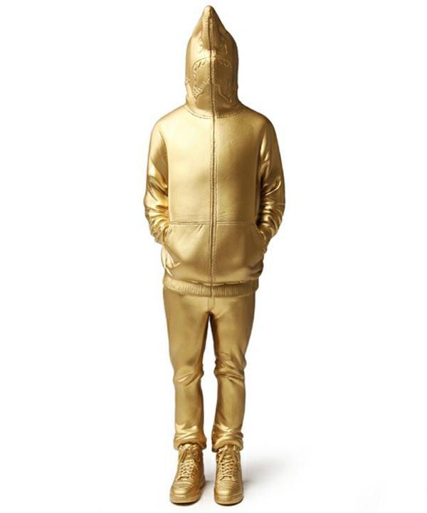 A BATHING APE – BAPE LAND EXCLUSIVE SHARK HOODIE FIGURE