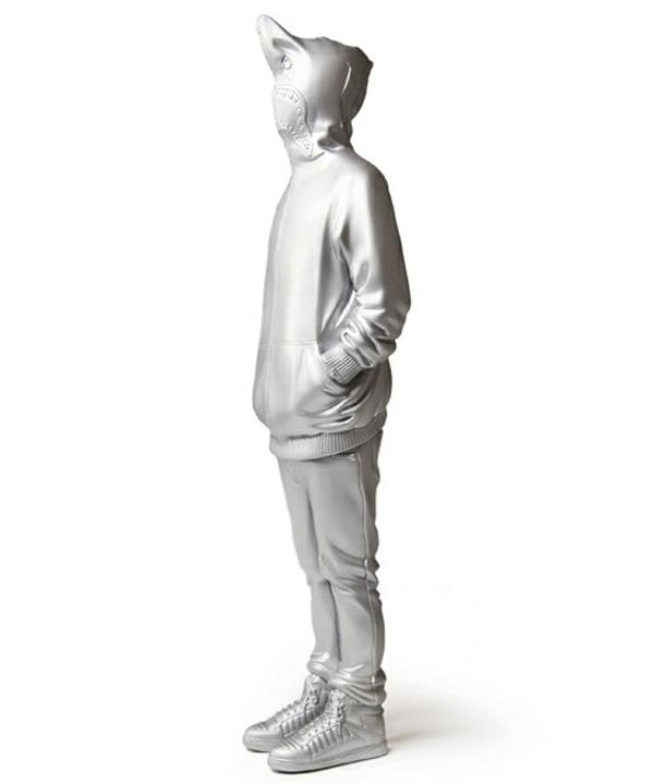 A BATHING APE – BAPE LAND EXCLUSIVE SHARK HOODIE FIGURE