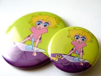 Se repoudrer le nez façon pin-up!