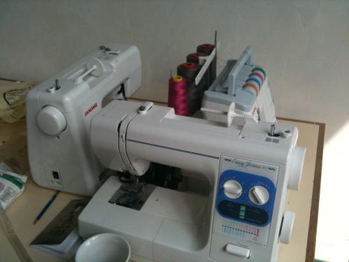 1er cours de couture à la Halle St Pierre à Paris