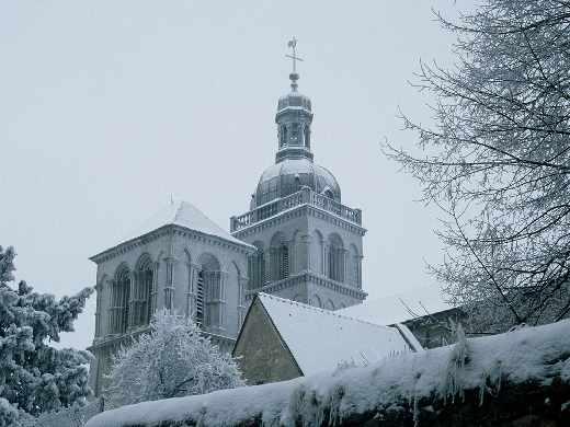 La basilique St Andoche de Saulieu