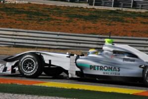 Mercedes GP étend son contrat avec STL